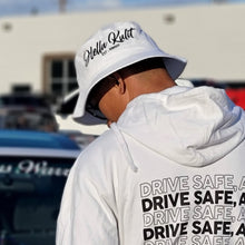 Load image into Gallery viewer, HK BUCKET HAT (WHITE)